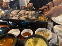 -Dombe豚(黑猪肉街店)