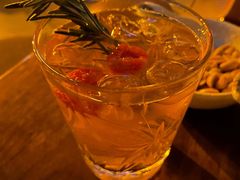 -TZ House音乐现场(来福士中心店)