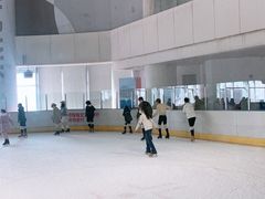 -冠军冰场CHAMPION RINK(百联又一城店)