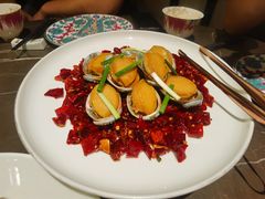-海派悦庭·海胆烧麦·新融合菜(凯德广场店)