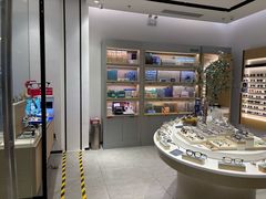 -博士眼镜(罗湖喜荟城店)