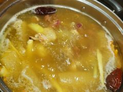 -丫丫汤膳打边炉(宏府408坊店)