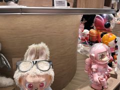 -泡泡玛特POPMART(国金街店)