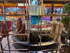 -魏铭鱼头捞饭(晋阳路店)