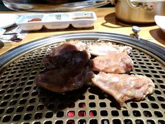 -唯成•韩国炭火烤肉 유성고기