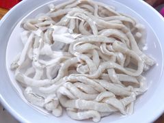 -章记正宗南岗鱼蛋火锅