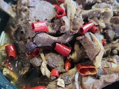 -宝瑞门钉肉饼店