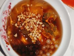 -渝是乎酸菜鱼·川渝小炒(新世界百货望京店)