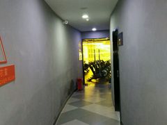 -一兆韦德健身(慧芝湖店)