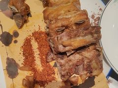 -川流不息·地道川菜·小龙虾(松东路店)