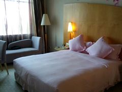 -武汉新华大饭店