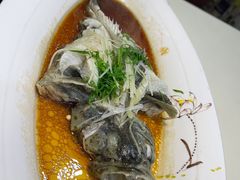 -鑫悦楼煎蟹·16年海鲜大排档
