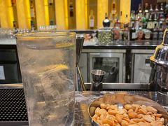 -龙虾酒吧扒房(宁波香格里拉店)