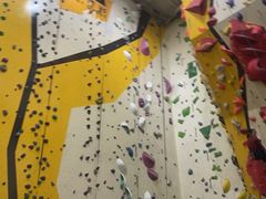 -问山MountQuest攀岩馆