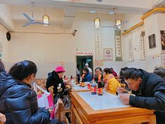 大堂-李兰英湖南面馆(护国路店)