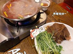 汤锅毛肚-醉美东江·三文鱼·烧鸡公