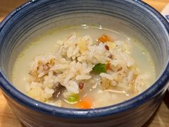 -山茶云南菜(永安里店)