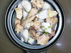 芋艿咸鸡煲-海宁煲(庙前街店)