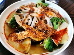 钵钵鸡-艺味深尝(云锦路店)
