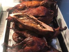 -王浩儿纪六孃甜皮鸭(乐山总店)