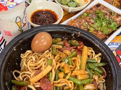 -金扁豆酱肉焖面