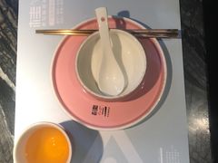 -桂二老坛酸菜鱼(三街两巷店)