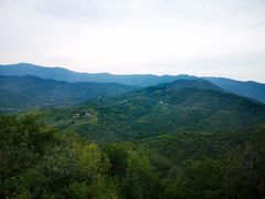 -鬼笑石后山停车场