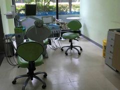 -维乐口腔(格林门诊长宁店)