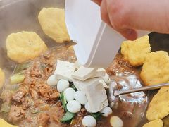 -鲁员外地锅鸡地锅鱼(龙湖江东天街店)