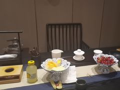 -忆江南·临江鱼馆