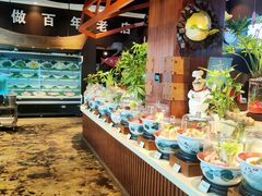 自助取餐区-张氏鱼庄
