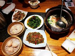 -小城粥道·海胆鲜虾粥(解放广场店)