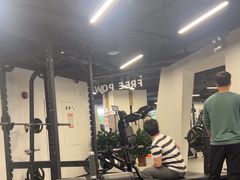 -超鹿运动(达信大厦店)
