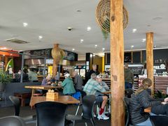 -12 Rocks Beach Bar Cafe