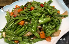 Pickled Bamboo Shoots with Water Spinach Stems