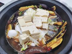 -老渔翁笨锅炖(迎宾路总店)