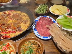 -萍姐火锅·公路夜市(武汉首店)