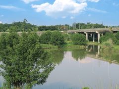 -迪卡侬(西华店)