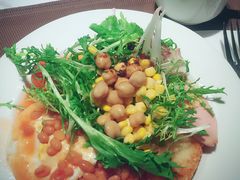 -上海滴水湖皇冠假日酒店