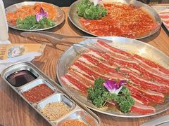 -明洞阿姨·韩式酱蟹烤肉·创意料理(三元桥店)