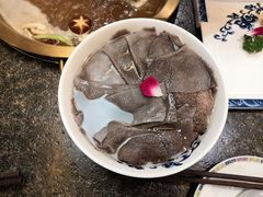 -小天鹅火锅·一线江景洪鼎旗舰店(洪崖洞店)