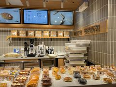 -小飞象面包公社(珠江路金鹰店)