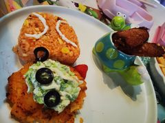 -水桶王国主题餐厅·聚会·生日派对·亲子活动·家庭套餐(亚龙湾希尔顿店)