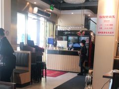 -胡须佬鸡煲四季火锅店(石厦西村直营店)