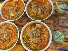 -铁朋小锅米线(玉川巷店)