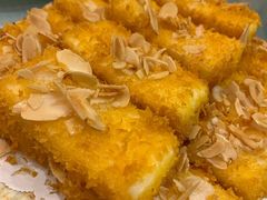 杏香脆片炸鲜奶-新洪记·丽久饭店(铁西店)