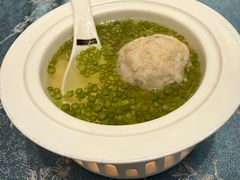 芦蒿清炖狮子头-扬州香格里拉·香宫中餐厅