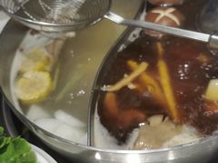 -和兴记潮汕牛肉火锅(太原街万达店)