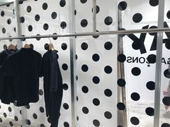 -川久保玲(大阪店)