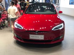 -TESLA 特斯拉(上海太古汇体验店)